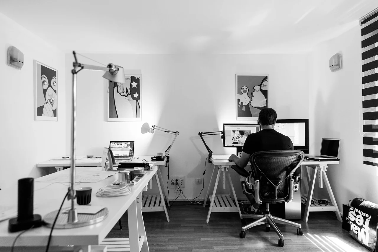 Szybka naprawa laptopa w Warszawie — pewny serwis komputerowy