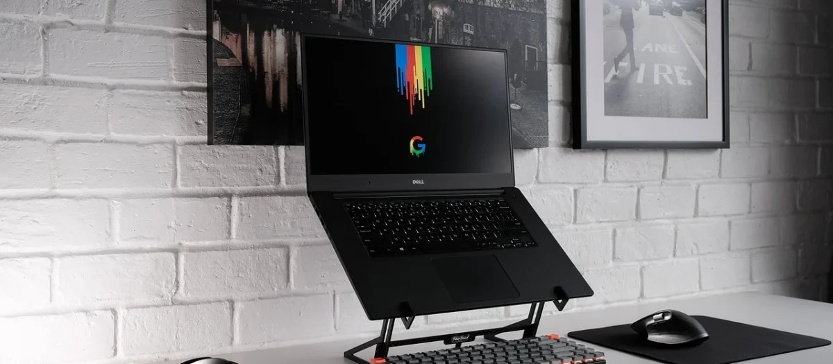 Acer Podstawka na notebooka ze zintegrowaną stacją dokującą 5w1 (HP.DSCAB.012)