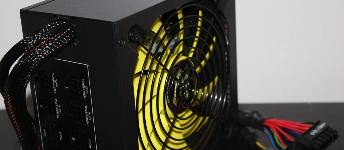BitFenix Whisper M 650W (BPWG650UMAG9FM)