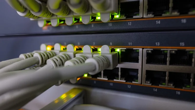 Cisco Business CBS110-16T-EU