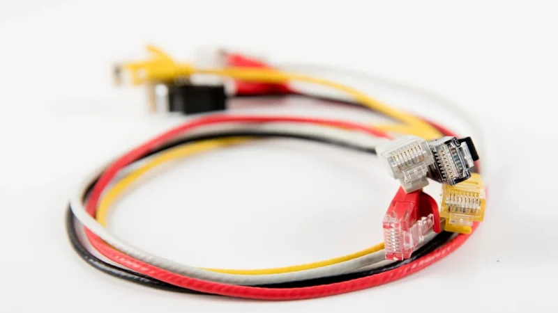 Lanberg Kabel Instalacyjny Utp, Kat. 5E, Drut Outdoor Cu, 305M, Czarny (LCU521CU0305BK)