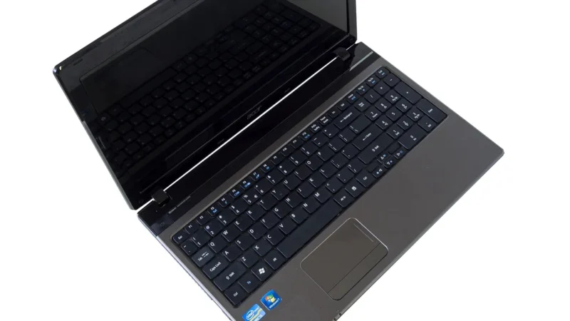 Laptop Acer Aspire 1 15,6″/N6000/4GB/64GB/Win10 (NX.A6WEP.002)