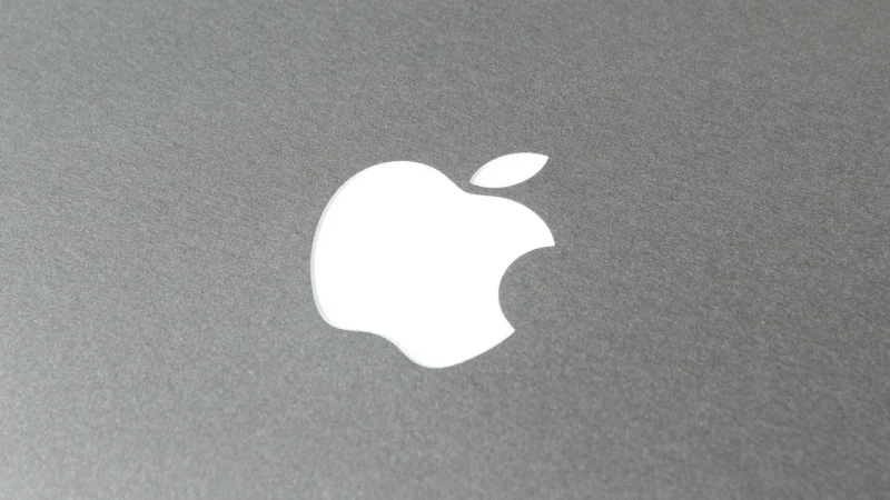 Laptop Apple MacBook Pro 14,2″/M1 Max/64GB/8TB/macOS (MKGQ3ZEAP1R2D3)
