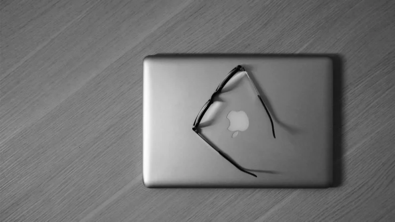 Laptop Apple MacBook Pro 16,2″/M1 Pro/32GB/8TB/macOS (MK193ZEAR1D3)