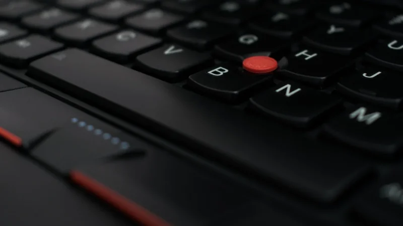 Lenovo Rackswitch G7028 Zarządzany L2 Gigabit Ethernet (10/100/1000) 1U Czarny (7159Bax)
