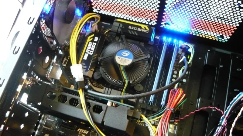 MSI MEG Z590 ACE DDR4