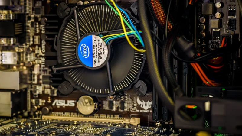 Procesor AMD EPYC™ 7763